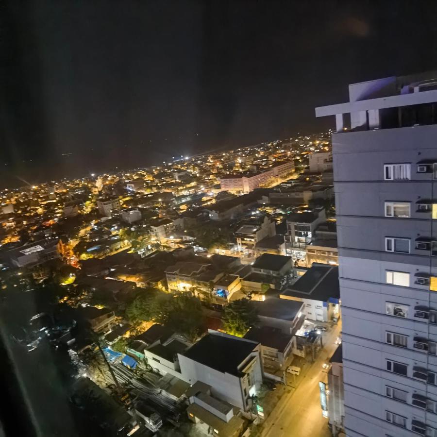 Avida Davao Condos, Downtown Cm Recto Avenue, Davao City Exterior foto